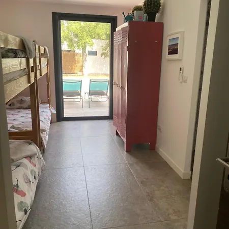 Les Lecci E Mare Vila