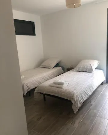 Les Lecci E Mare Villa *