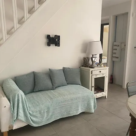 Les Lecci E Mare Villa *