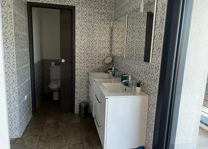 Les Lecci E Mare